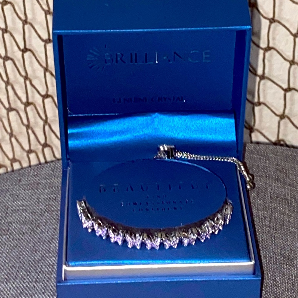 NWTs Silver Plated Purple Rhinestoned Butterflies Bracelet with Toggle Clasp